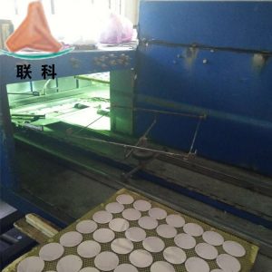 樹脂光固化機_義烏市亞克力發(fā)夾鉓品配件uv光固化機聯(lián)科機械