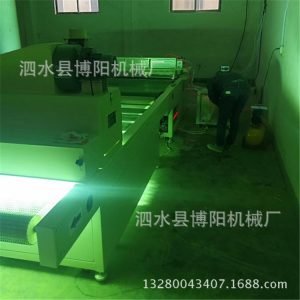 上漆機(jī)_背景墻uv高光全自動(dòng)固化機(jī)木塑上漆光油機(jī)